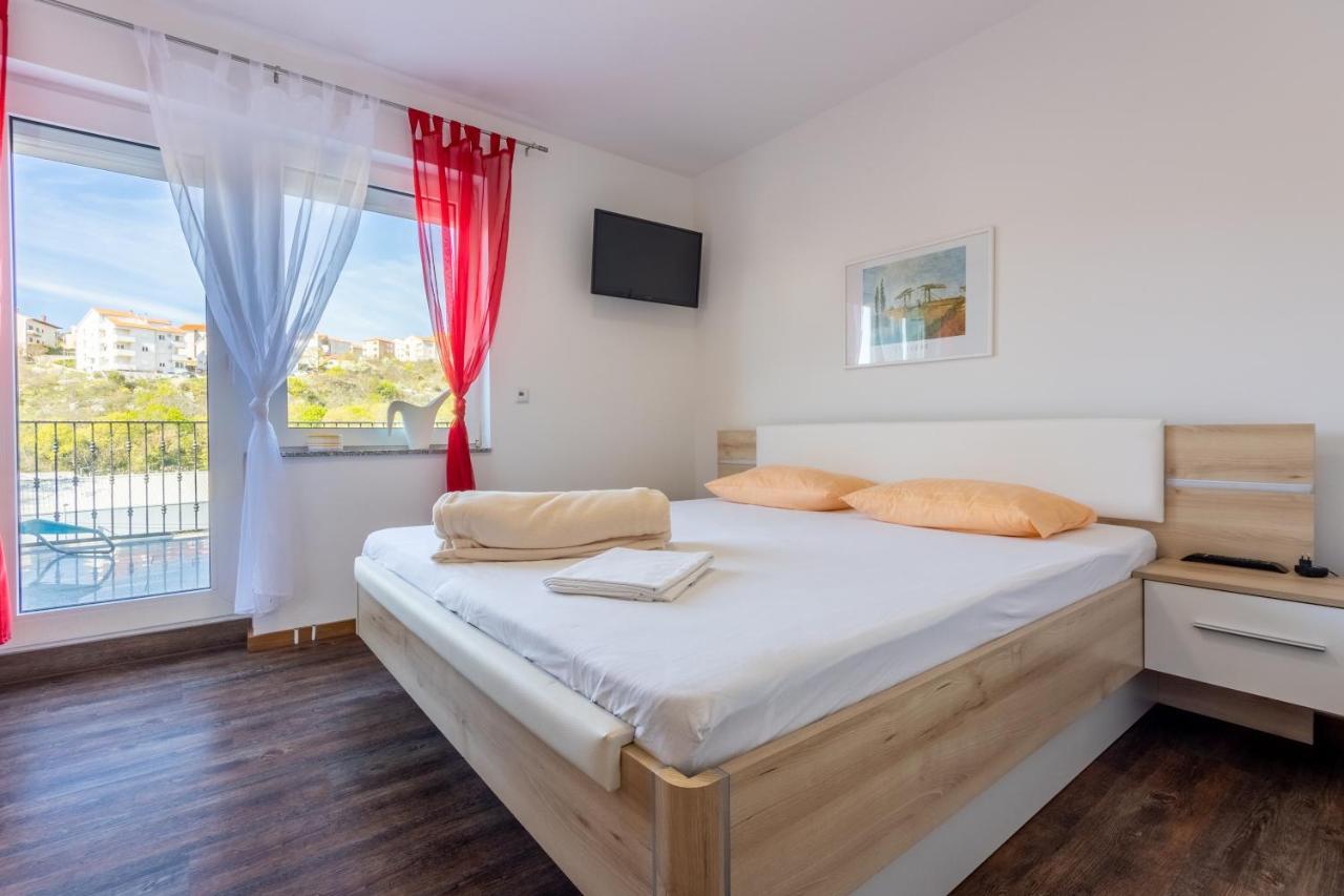 Rimac Apartment And Rooms Novi Vinodolski Exterior photo