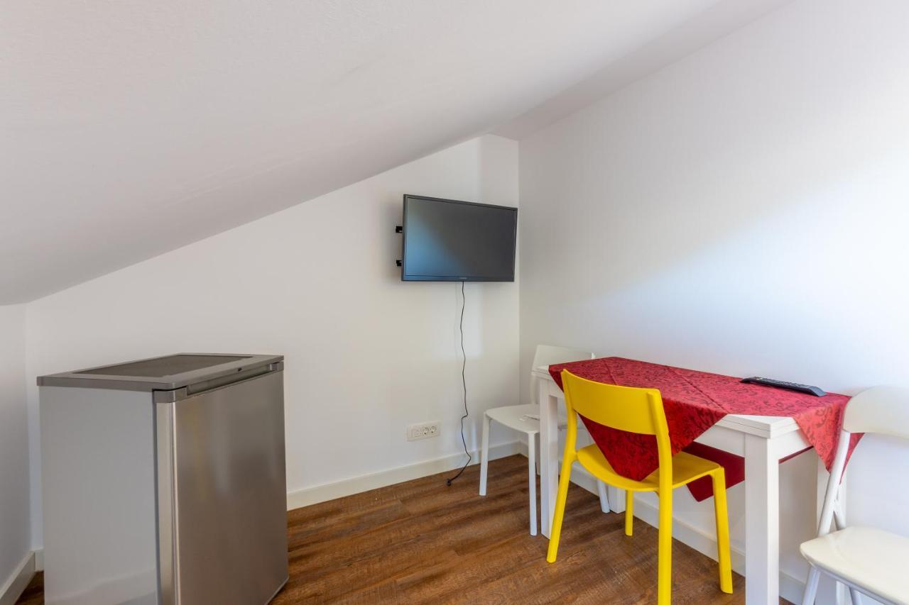Rimac Apartment And Rooms Novi Vinodolski Exterior photo